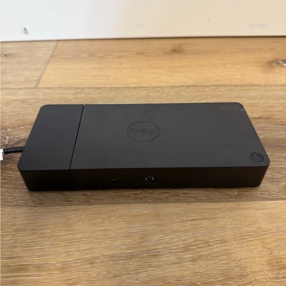 Dell WD19S docking station. It is a USB-C dock designed to provide connectivity - Picture 4 of 11